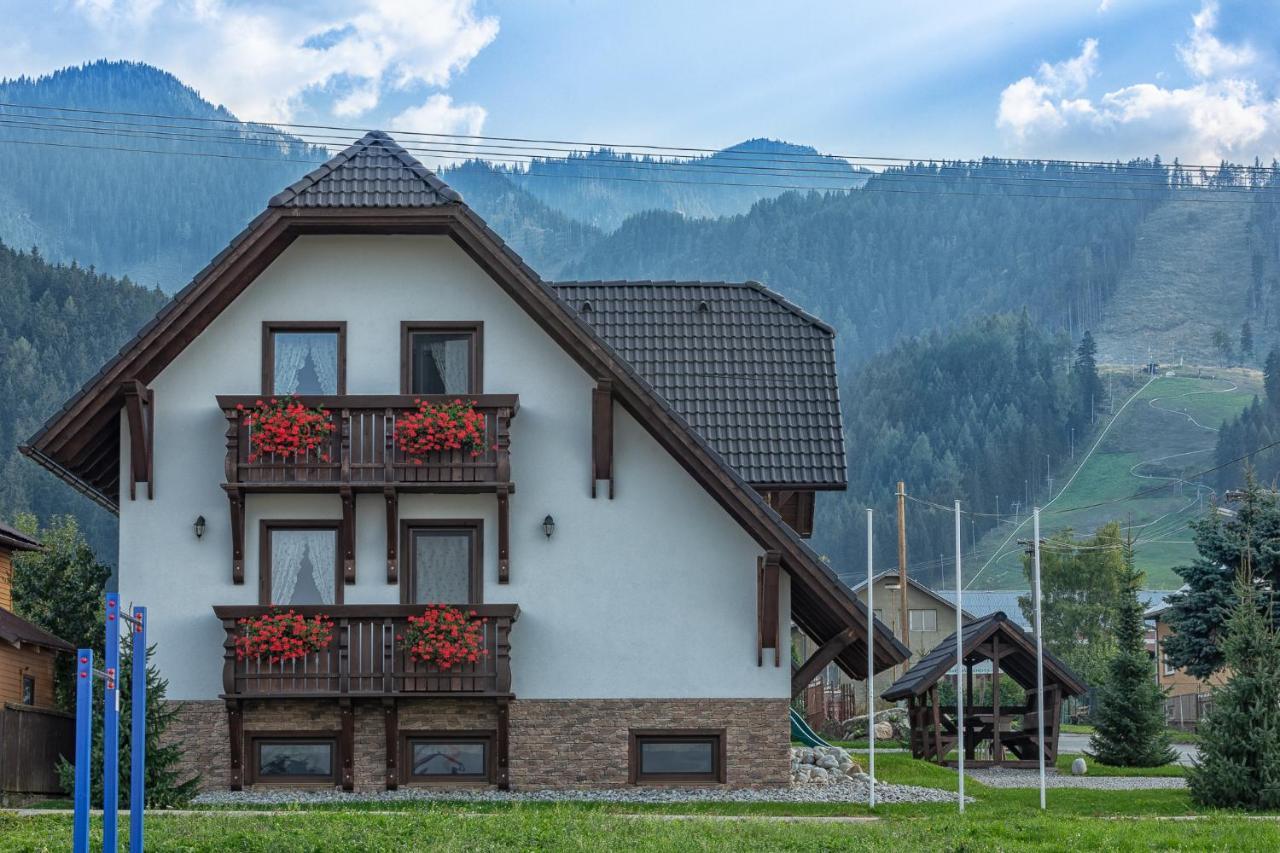 Apartmany Pod Chopkom Pavcina Lehota  Exterior photo