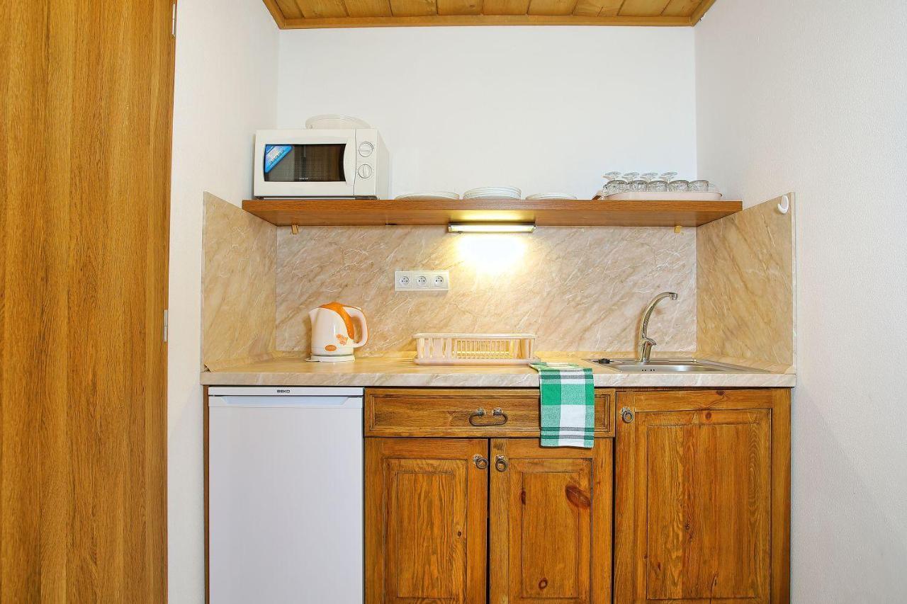 Apartmany Pod Chopkom Pavcina Lehota  Exterior photo
